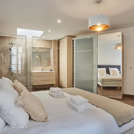 Center Of Montmartre By Prestige